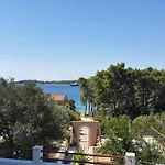 Milina Korcula A Quiet Mediterranean Retreat Apartment