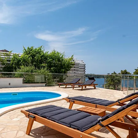 Milina Korcula A Quiet Mediterranean Retreat * Vela Luka